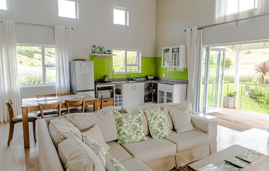 The Suites At Waterryk Eco Guest Farm Stilbaai Buitenkant foto
